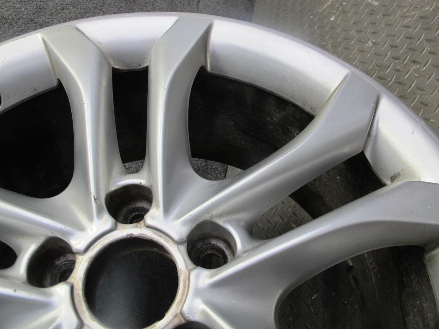 10-16 Audi B8 A4 S4 Factory R18 18" Alloy Wheel Rim 18x8J ET47 8K0601025J OEM