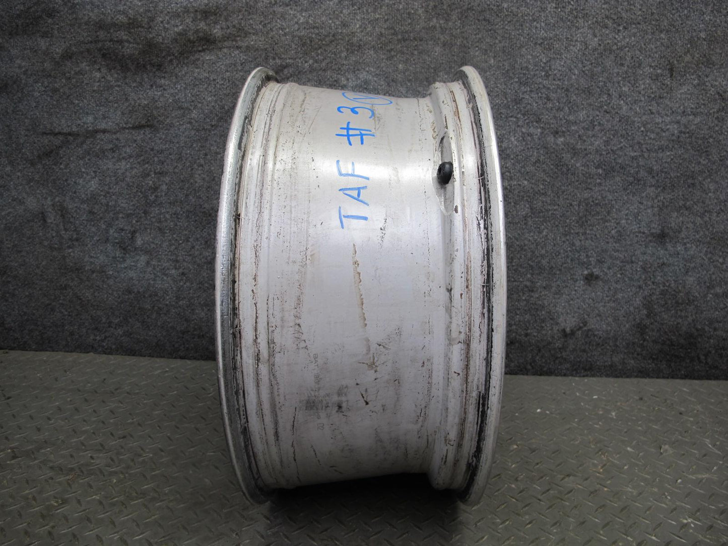 10-16 Audi B8 A4 S4 Factory R18 18" Alloy Wheel Rim 18x8J ET47 8K0601025J OEM