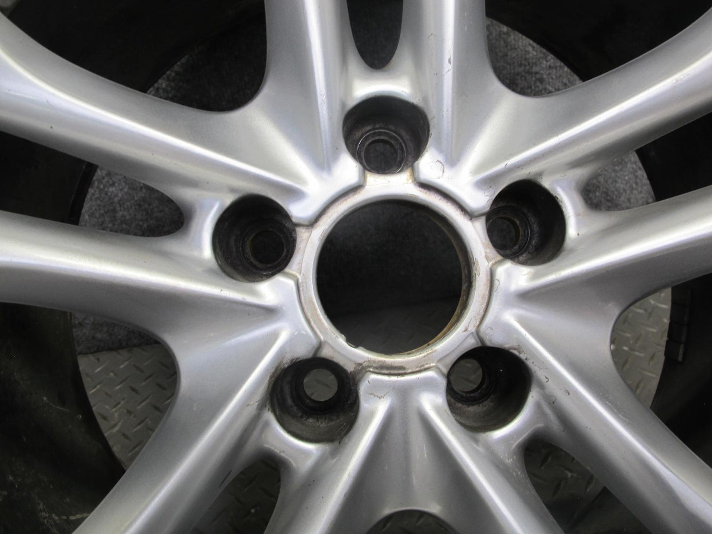 10-16 Audi B8 A4 S4 Factory R18 18" Alloy Wheel Rim 18x8J ET47 8K0601025J OEM