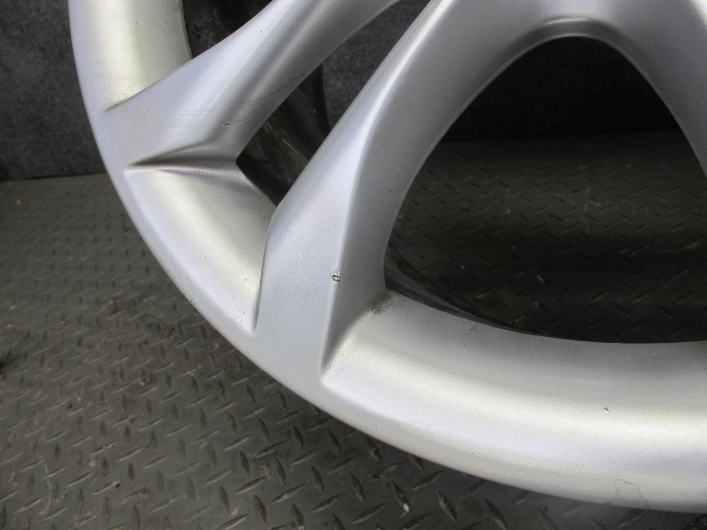 10-16 Audi B8 A4 S4 Factory R18 18" Alloy Wheel Rim 18x8J ET47 8K0601025J OEM