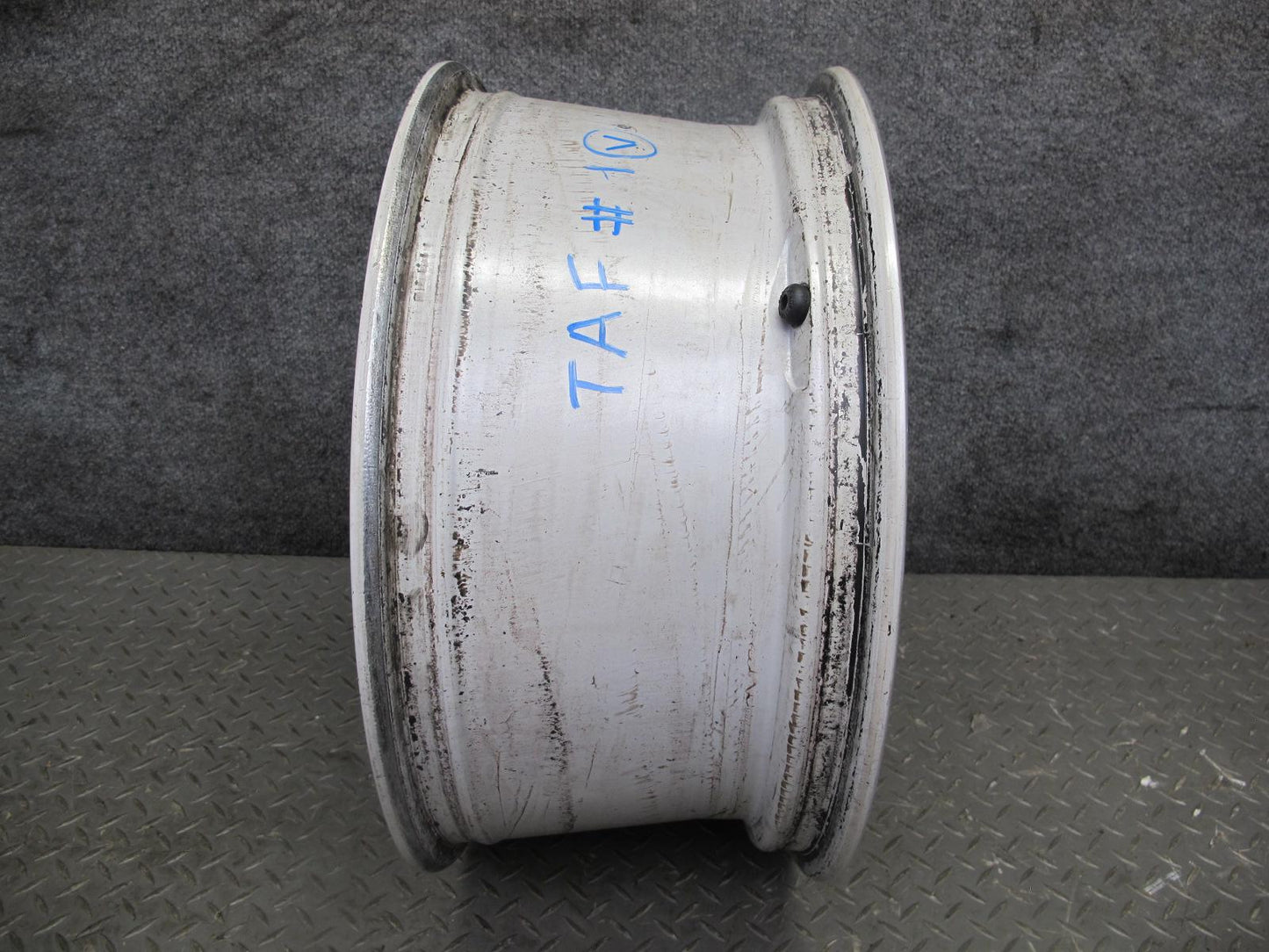 10-16 Audi B8 A4 S4 Factory R18 18" Alloy Wheel Rim 18x8J ET47 8K0601025J OEM