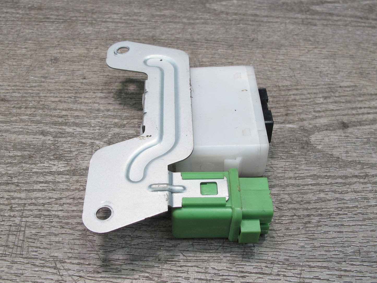 90-96 Nissan Z32 300ZX Wiper Timer Relay Control Module 28550-30P00 OEM