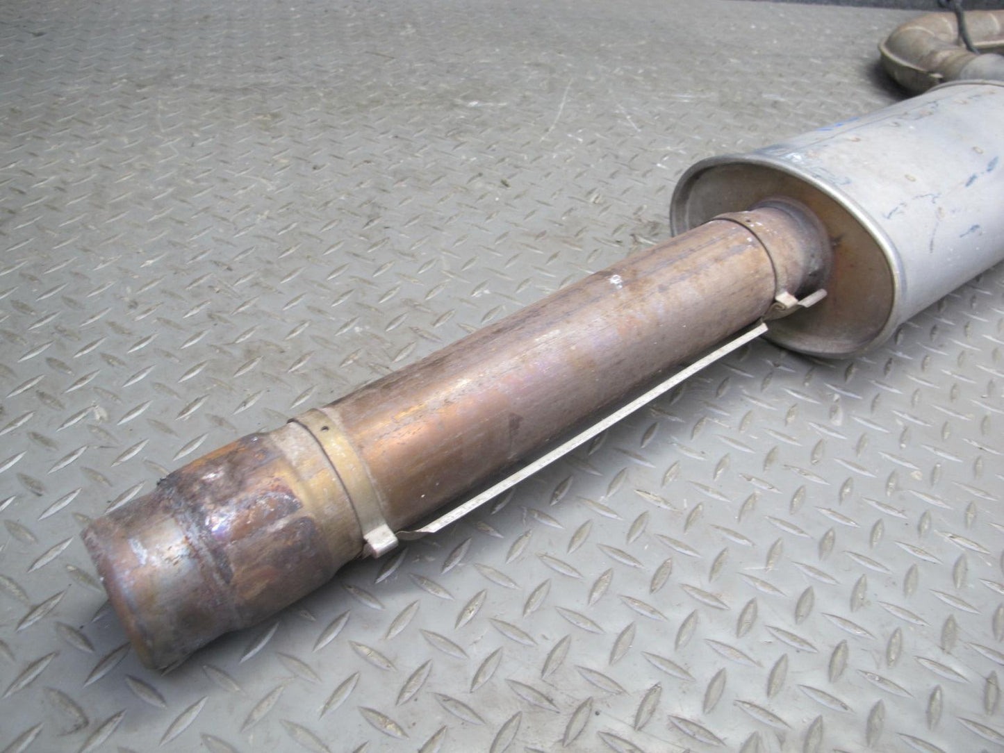 95-97 Toyota Celsior UCF20 Exhaust Intermediate Y Pipe w Lambda Sensor OEM