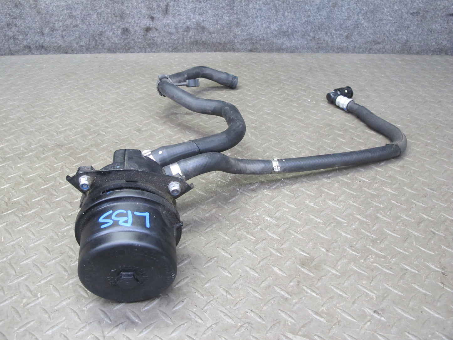 2012-2018 BMW F12 F13 M6 S63T Power Steering Fluid Oil Reservoir Tank W/ Line