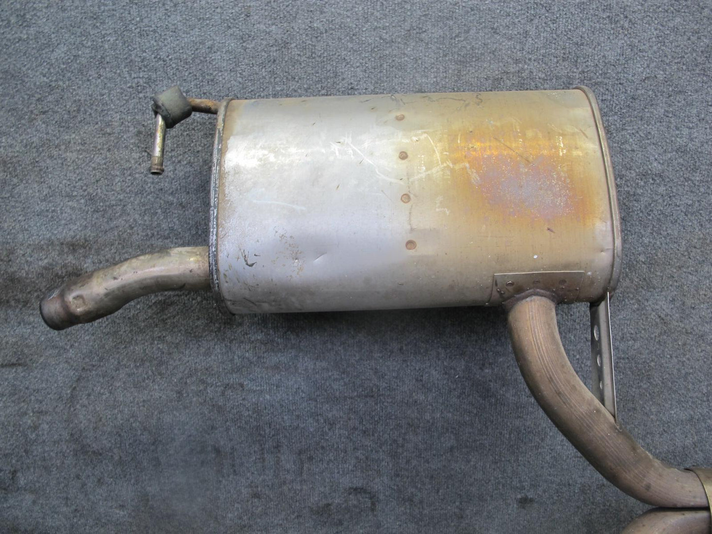 95-97 Toyota Celsior Lexus LS400 UCF20 Center Exhaust Muffler Dual Pipe OEM