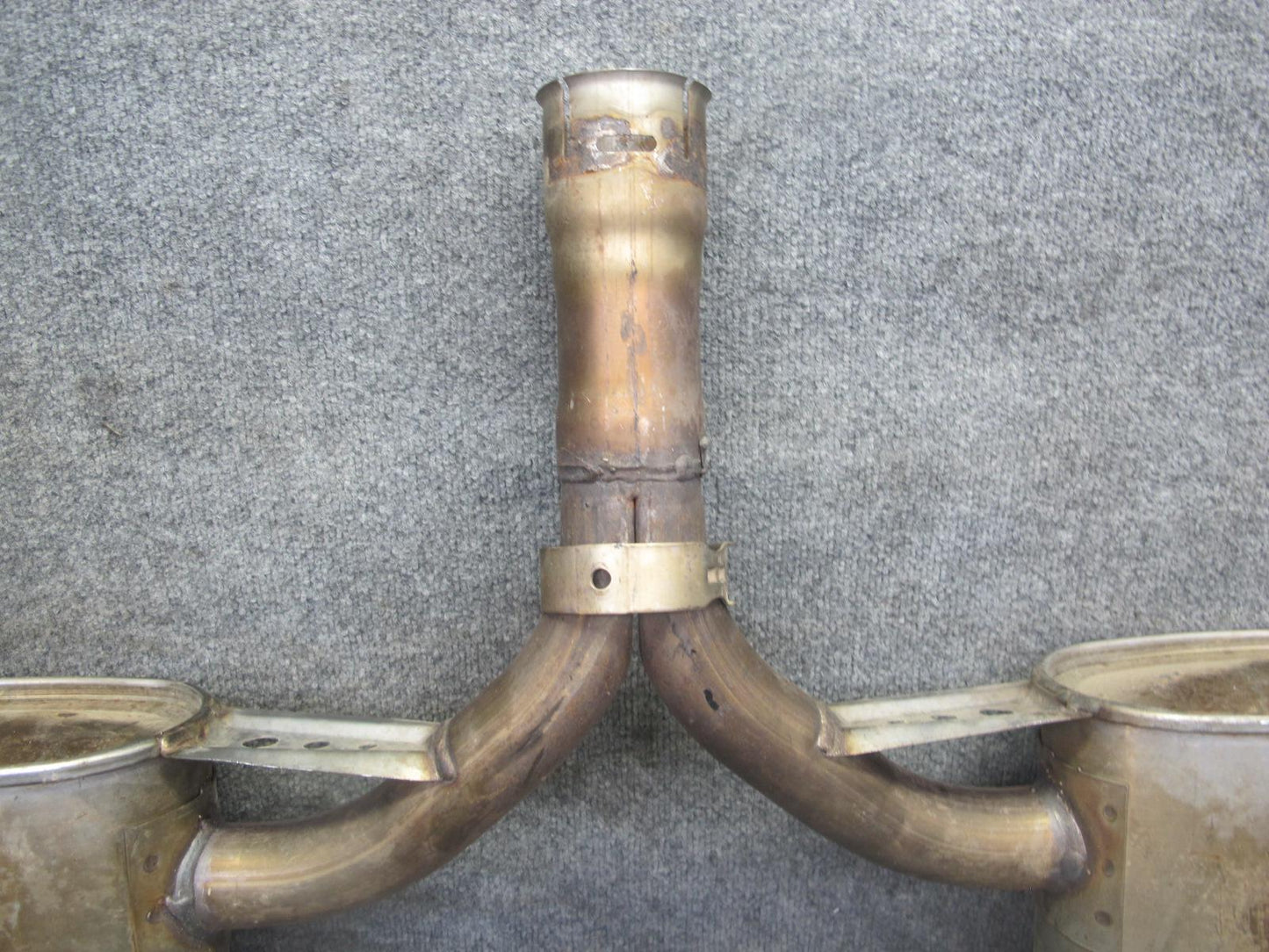 95-97 Toyota Celsior Lexus LS400 UCF20 Center Exhaust Muffler Dual Pipe OEM