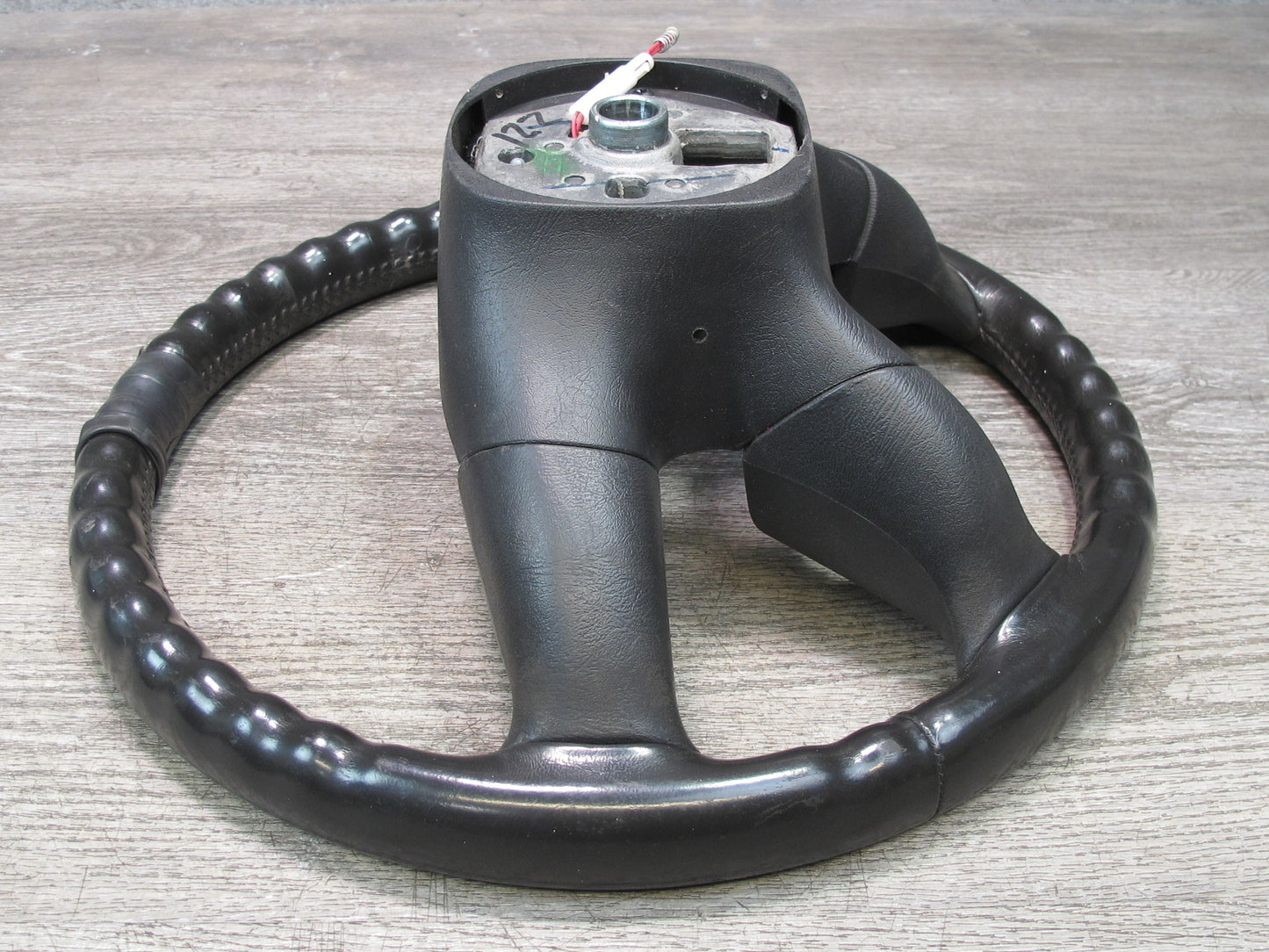 2003-2007 Hummer H2 Leather Black Steering W/ Controls