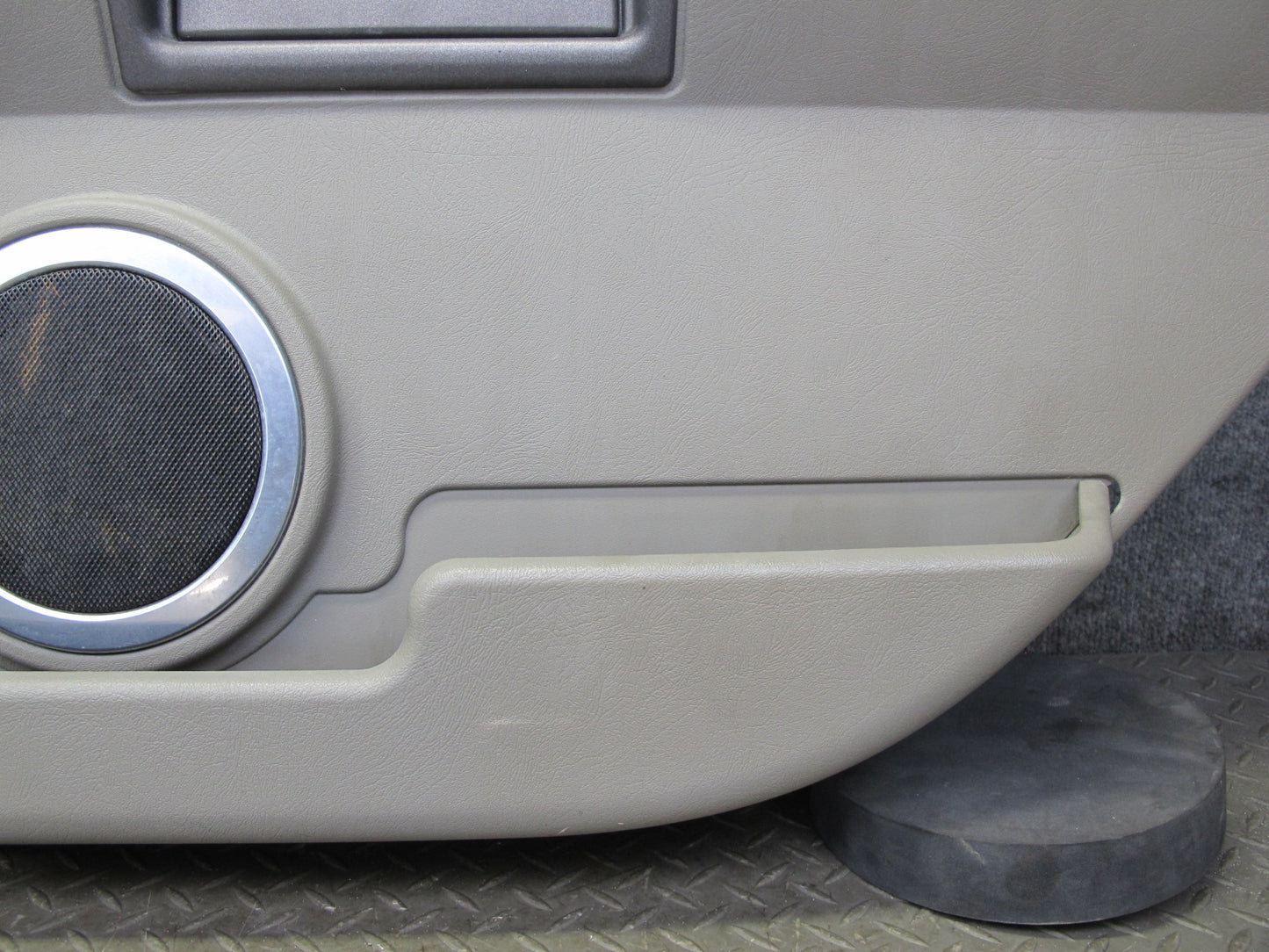 2003-2004 Hummer H2 Rear Right Pass Side Door Interior Trim Cover Panel