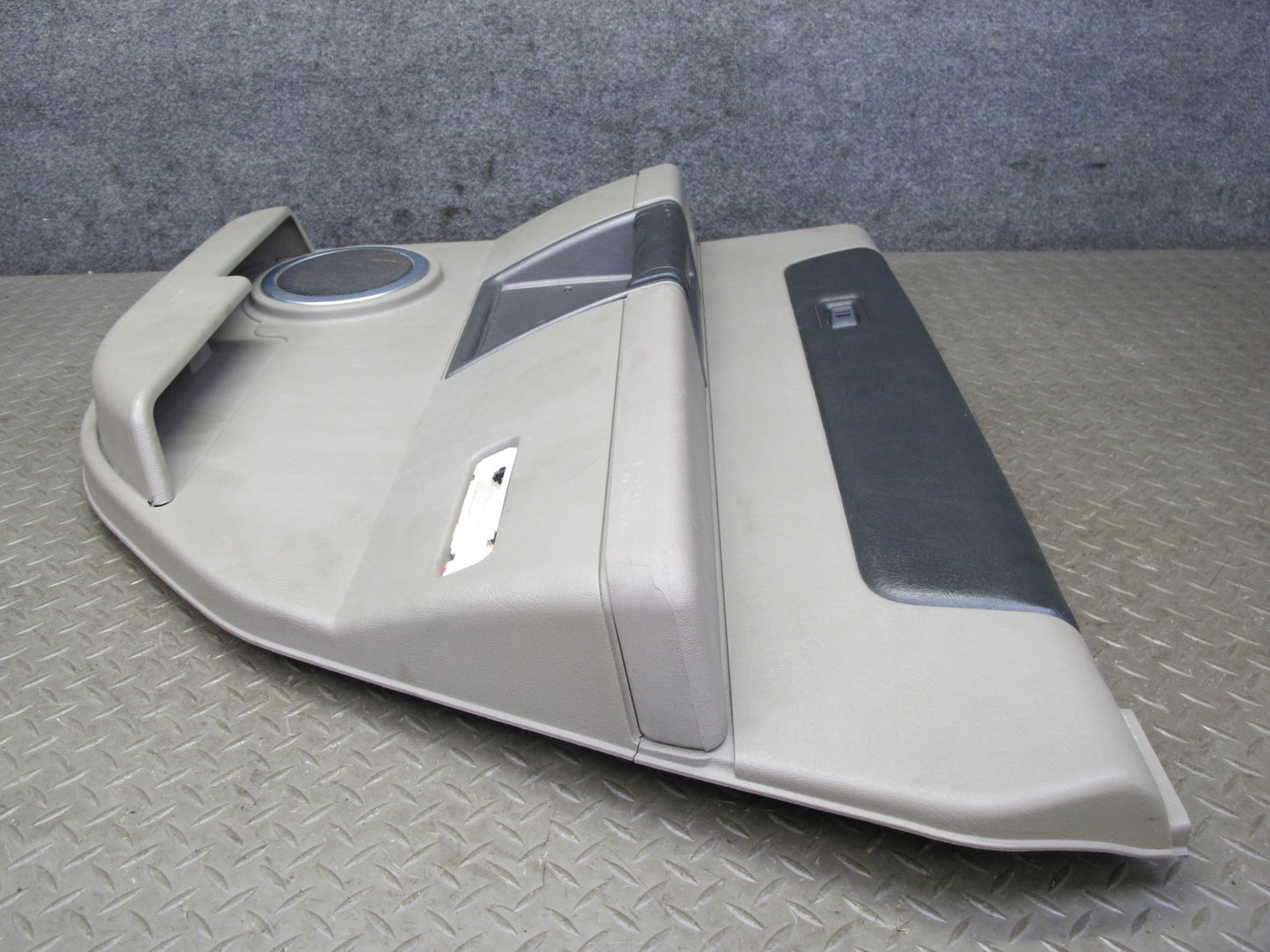 2003-2004 Hummer H2 Rear Right Pass Side Door Interior Trim Cover Panel