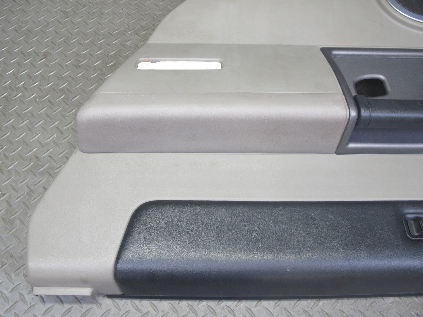 2003-2004 Hummer H2 Rear Right Pass Side Door Interior Trim Cover Panel