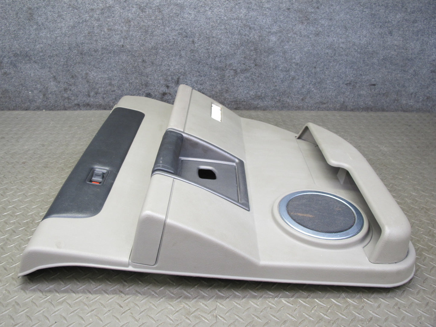 2003-2004 Hummer H2 Rear Right Pass Side Door Interior Trim Cover Panel