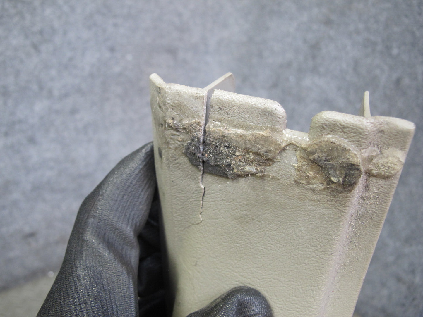 2003-2007 Hummer H2 Right & Left Side Upper Lower B Pillar Trim Cover Panel Set