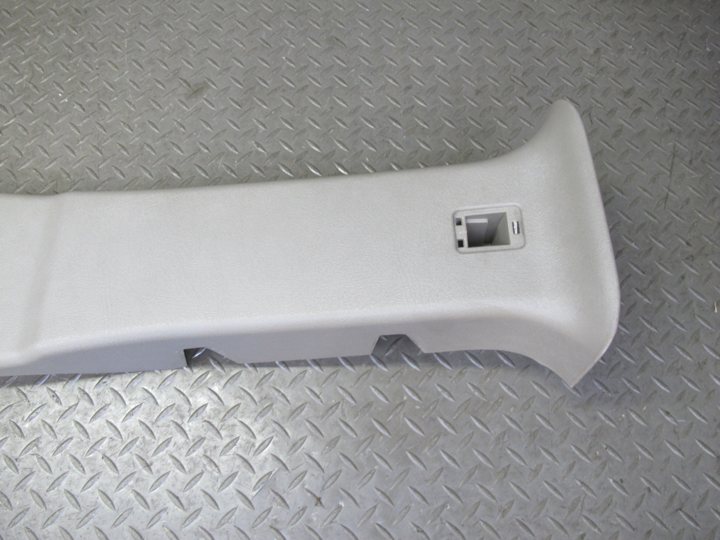 2003-2007 Hummer H2 Right & Left Side Upper Lower B Pillar Trim Cover Panel Set