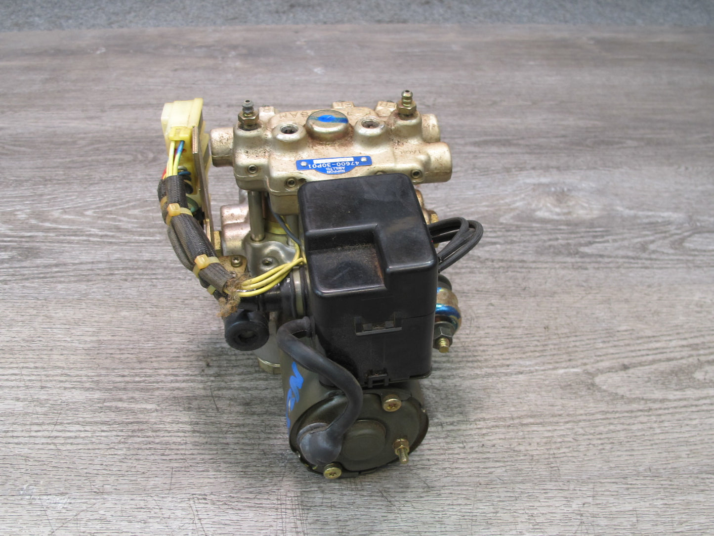 90-93 Nissan Z32 300ZX 2+0 Anti Lock Brake ABS Pump Module 47600-30P01 OEM