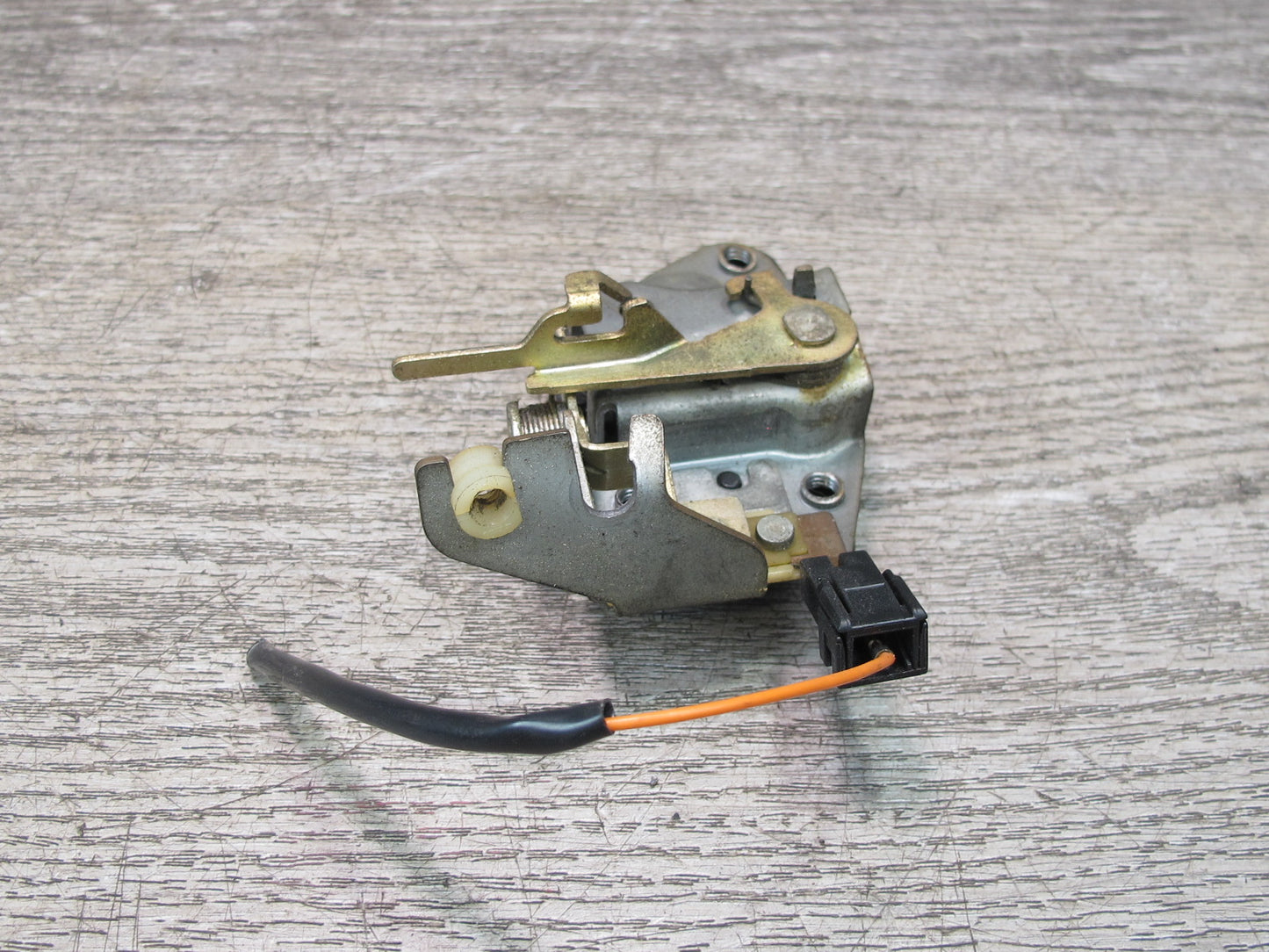 90-96 Nissan Z32 300ZX Rear Trunk Lid Tailgate Liftgate Lock Latch Actuator OEM