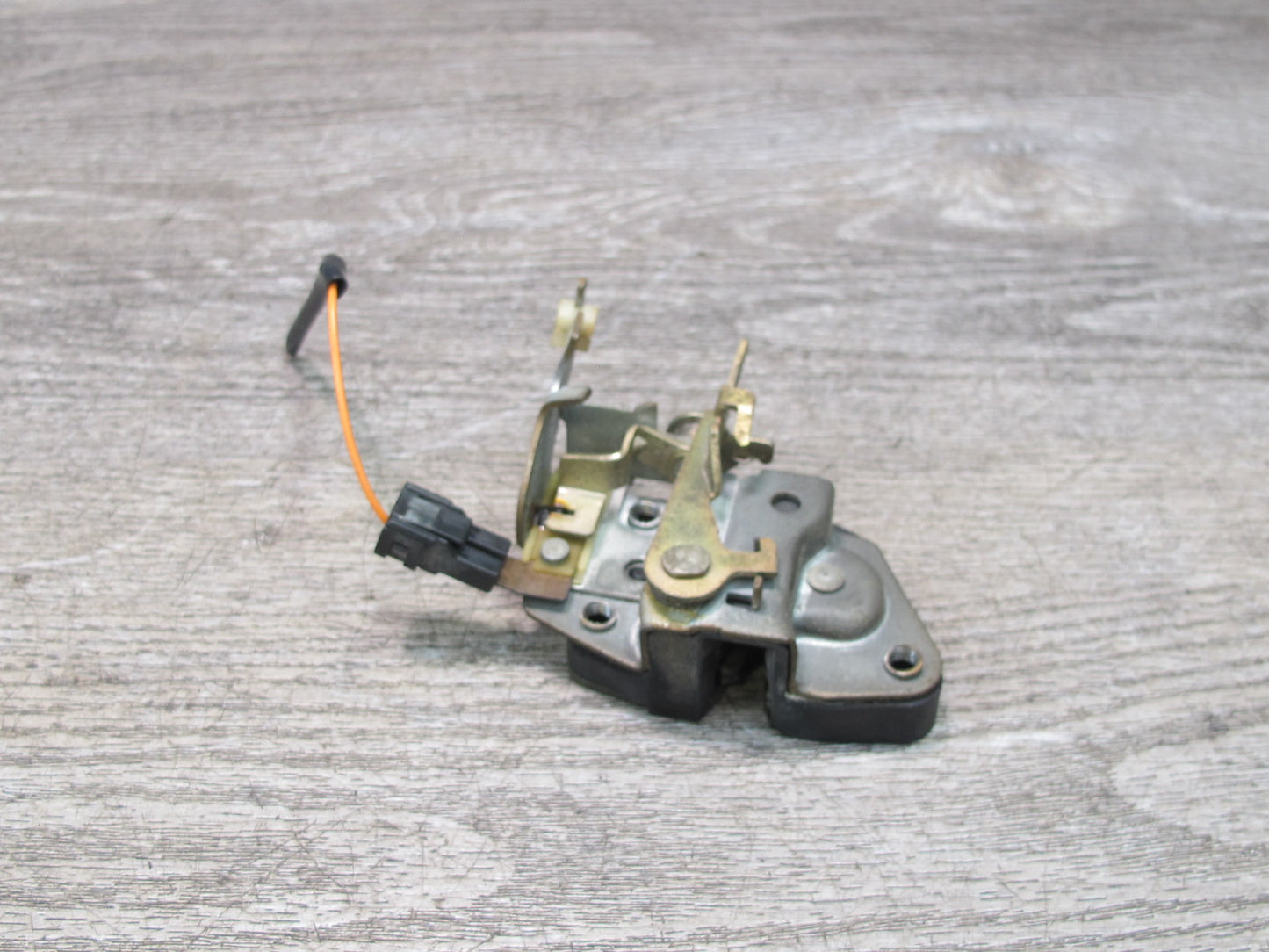 90-96 Nissan Z32 300ZX Rear Trunk Lid Tailgate Liftgate Lock Latch Actuator OEM