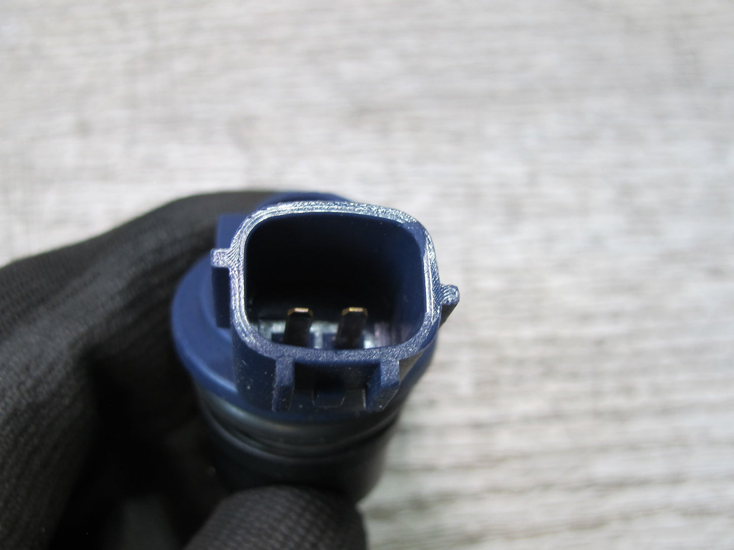 90-96 Nissan Z32 300ZX Turbo Set of 4 RED & Blue Fuel Injector