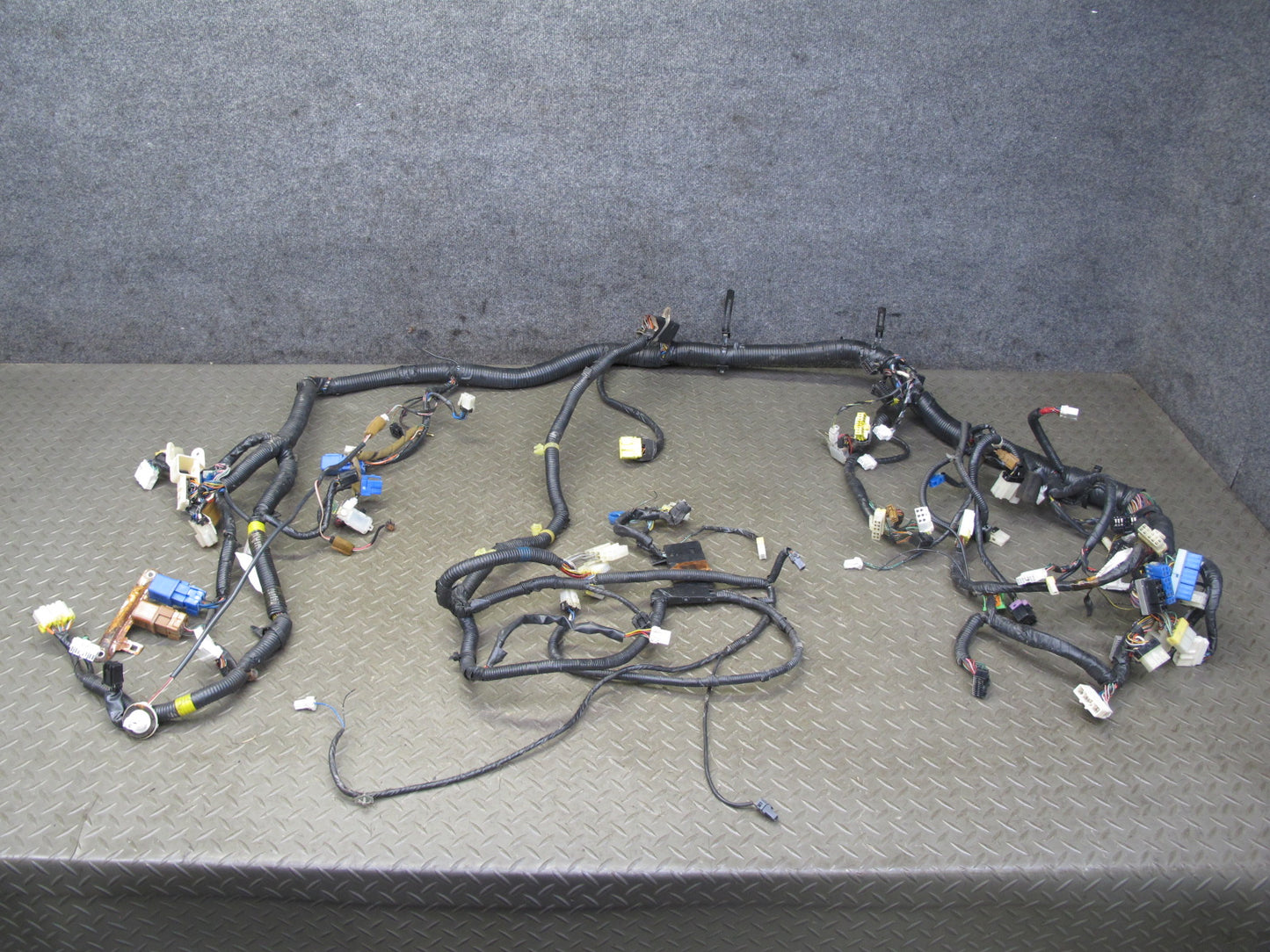 1991 Nissan Z32 300ZX 2+0 Coupe Turbo A/T Under Dash Wire Wiring Harness OEM