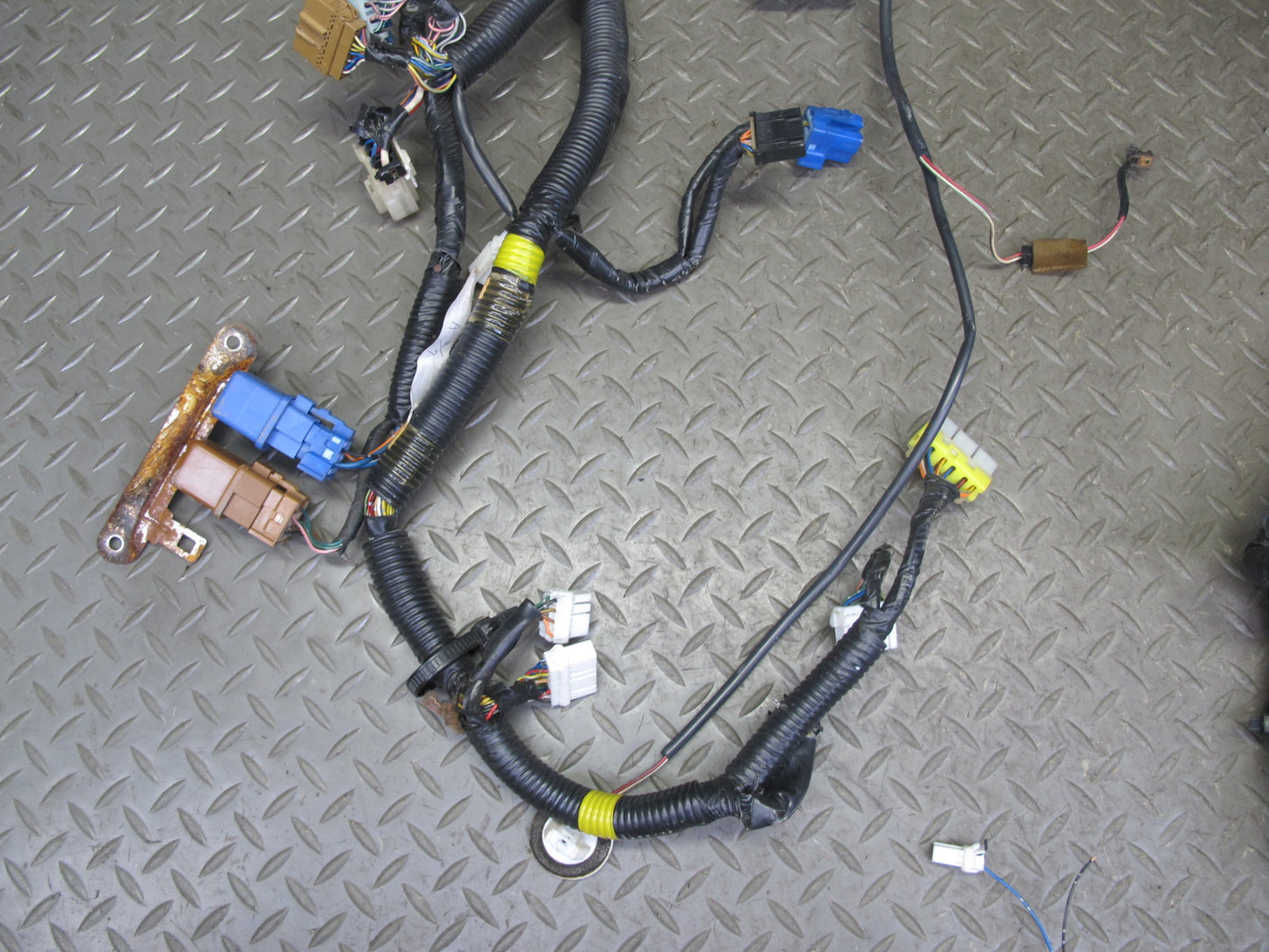 1991 Nissan Z32 300ZX 2+0 Coupe Turbo A/T Under Dash Wire Wiring Harness OEM