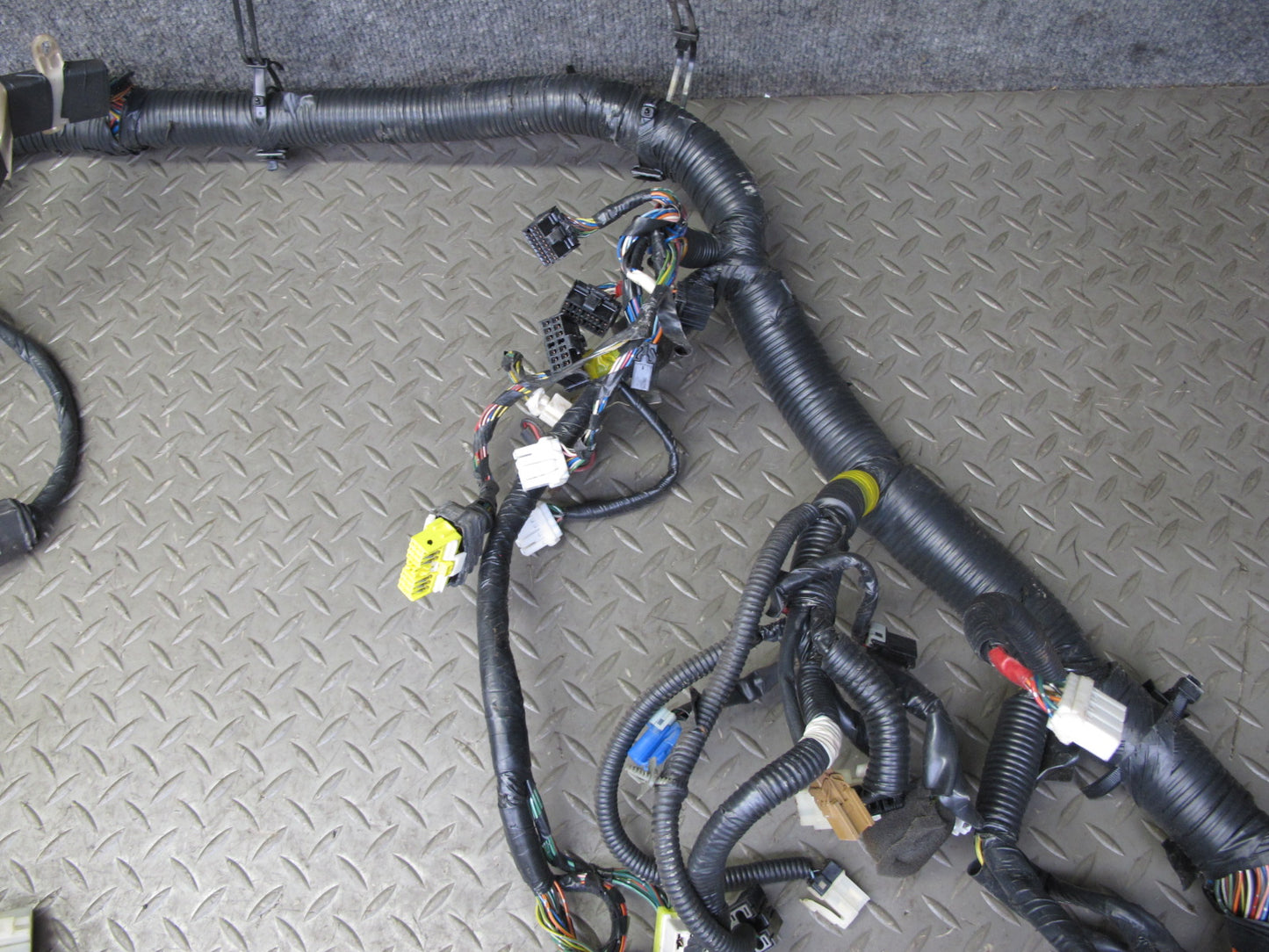 1991 Nissan Z32 300ZX 2+0 Coupe Turbo A/T Under Dash Wire Wiring Harness OEM