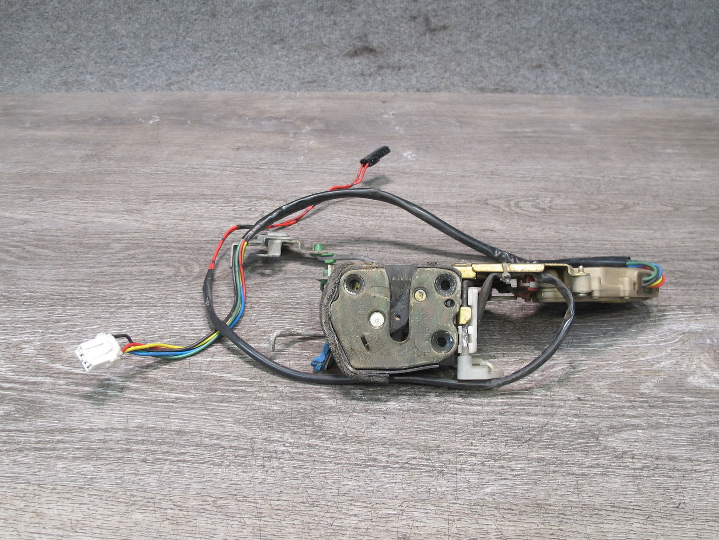 90-91 Nissan Z32 300ZX 2+0 Left Door Lock Latch Actuator 80581-30P00 OEM