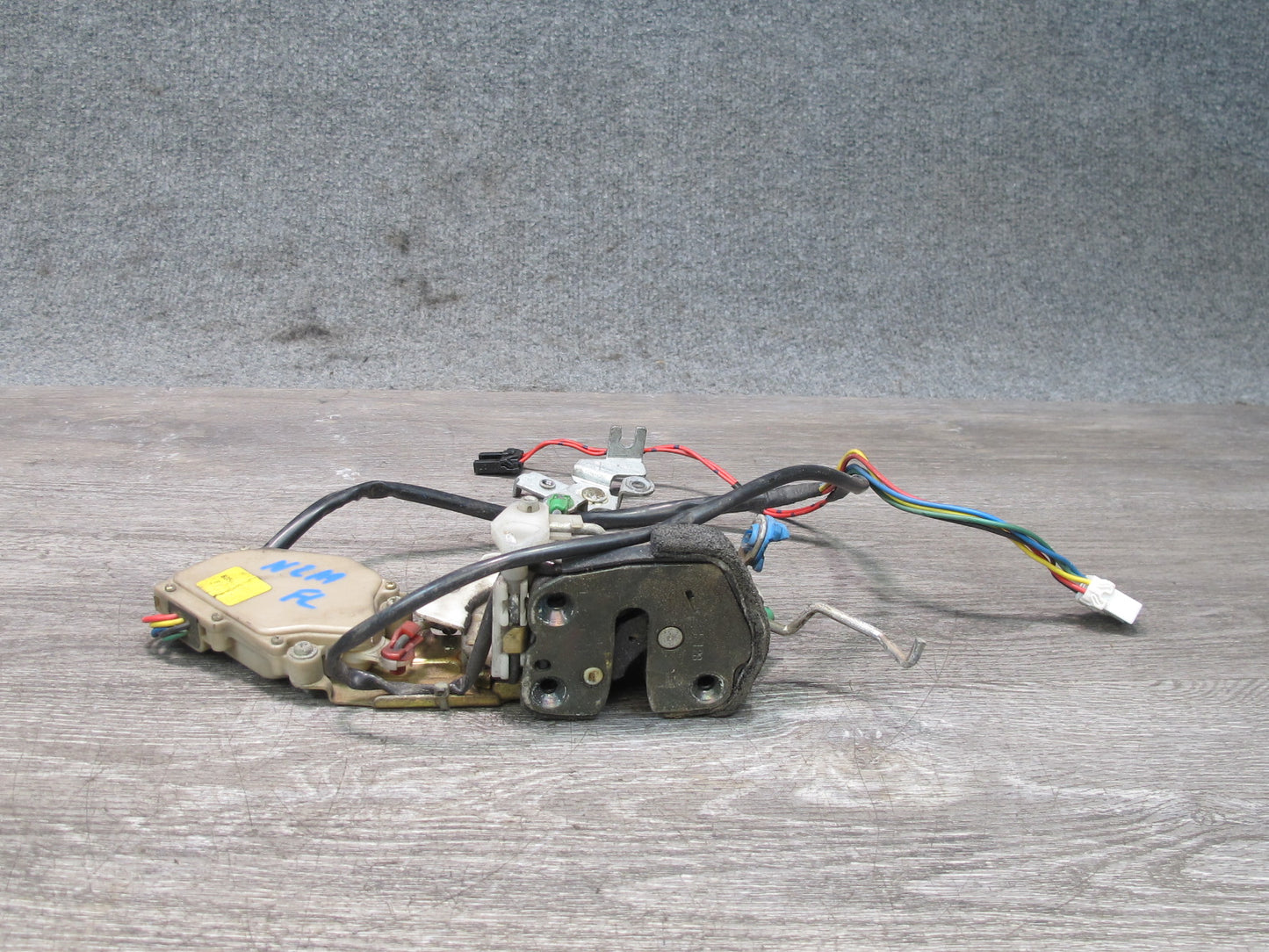 90-91 Nissan Z32 300ZX 2+0 Left Door Lock Latch Actuator 80581-30P00 OEM