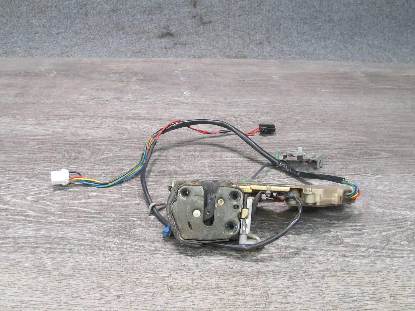 90-91 Nissan Z32 300ZX 2+0 Left Door Lock Latch Actuator 80581-30P00 OEM