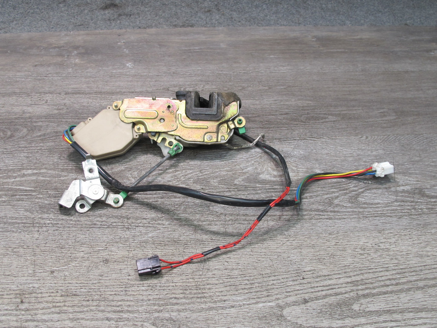 90-91 Nissan Z32 300ZX 2+0 Left Door Lock Latch Actuator 80581-30P00 OEM