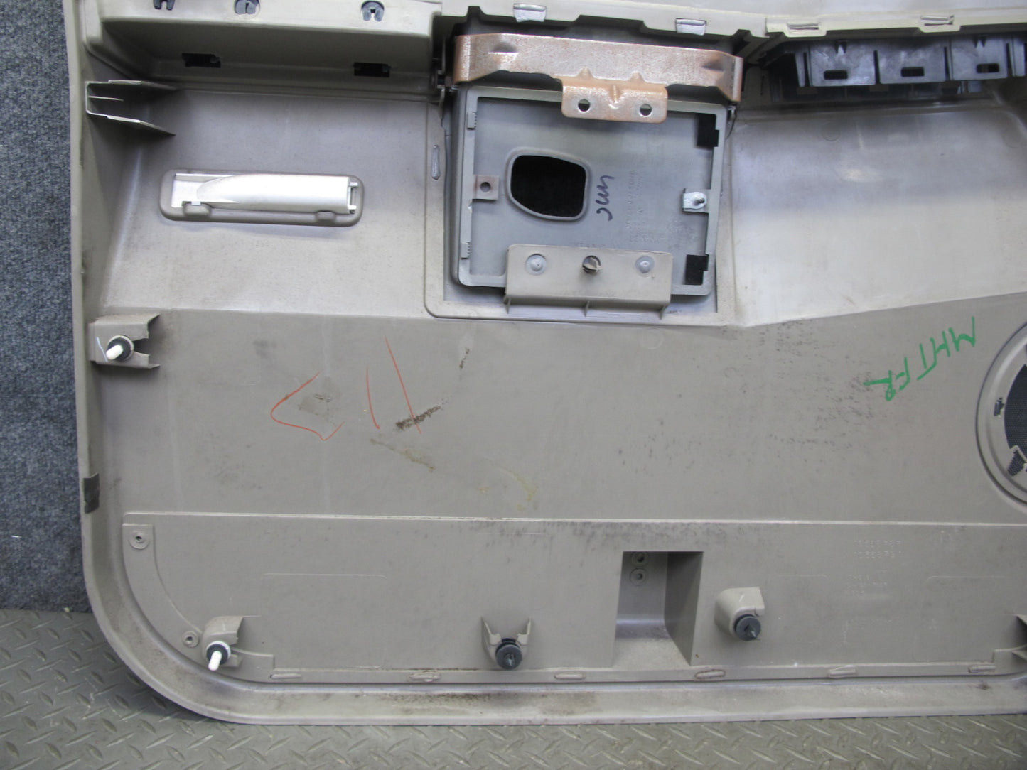 2003-2004 Hummer H2 Front Right Pass Side Door Interior Trim Cover Panel