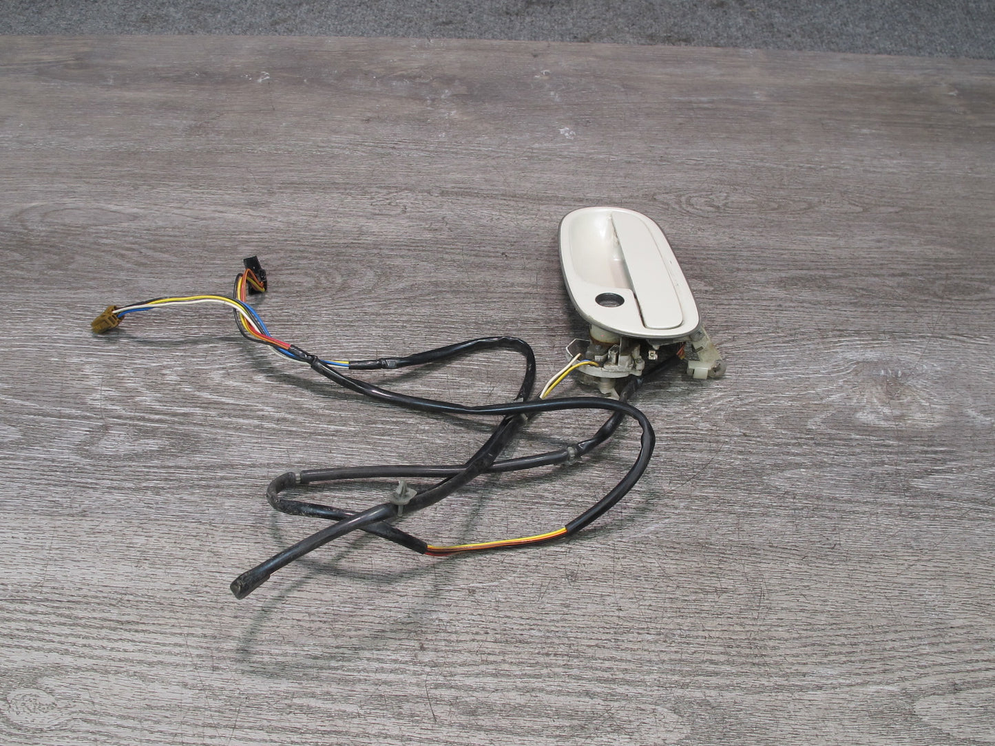 90-91 Nissan Z32 300ZX Set of 2 Left & Right Door Exterior Handle OEM