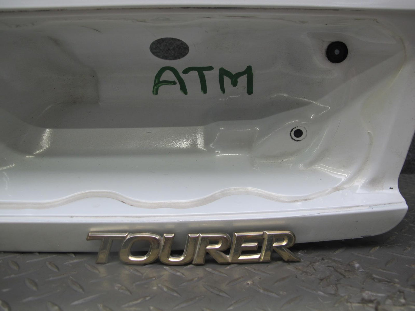 96-98 Toyota MARK2 JZX100 Tourer Rear Trunk Deck Lid Shell Panel Cover OEM