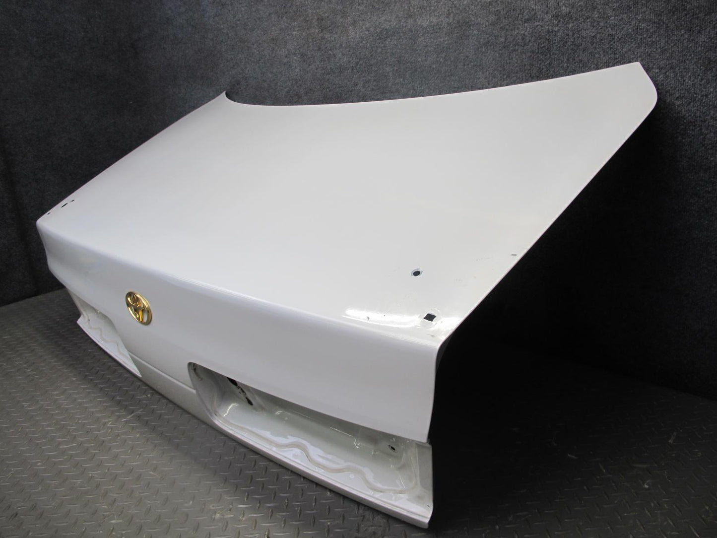 96-98 Toyota MARK2 JZX100 Tourer Rear Trunk Deck Lid Shell Panel Cover OEM