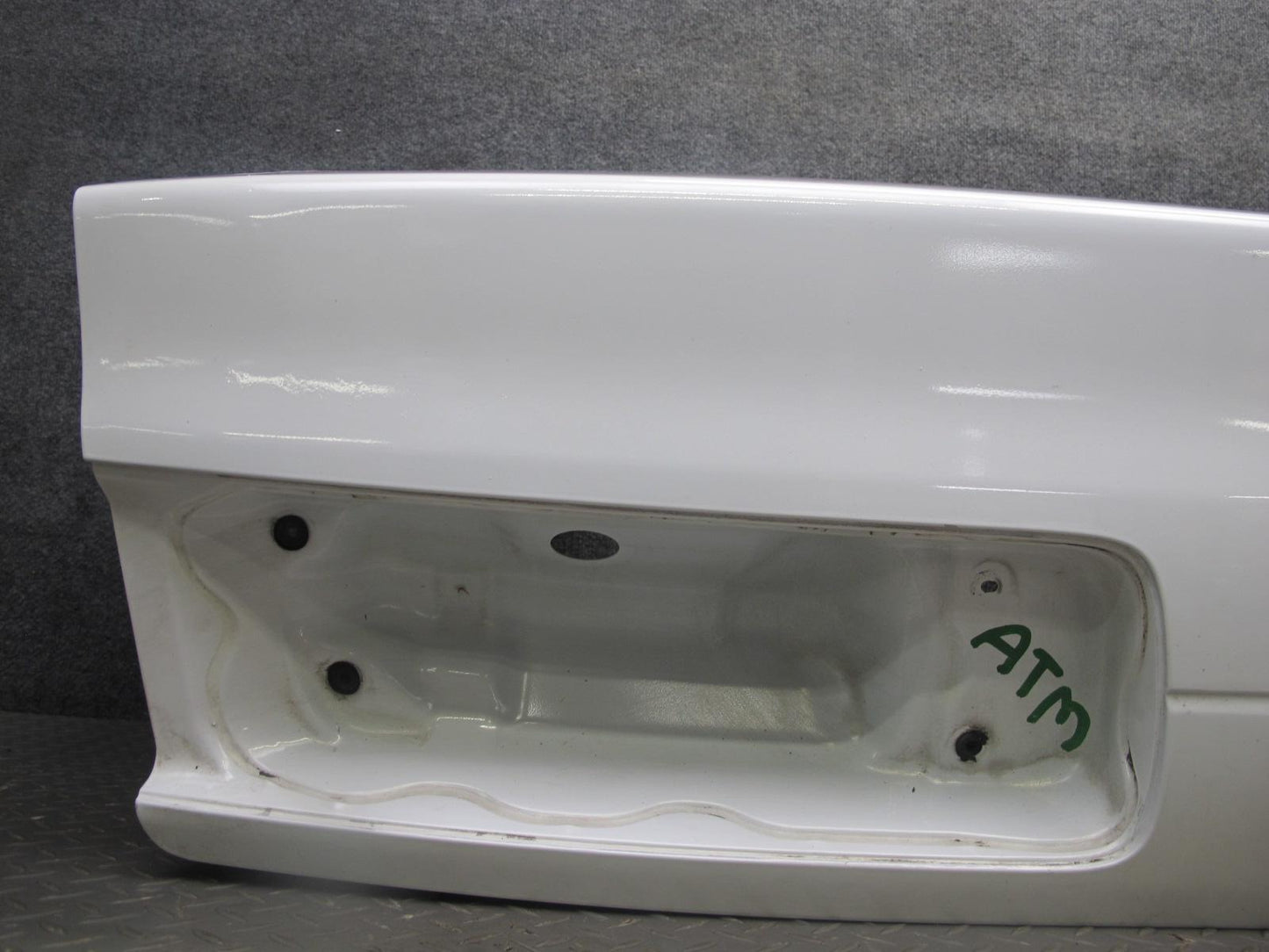 96-98 Toyota MARK2 JZX100 Tourer Rear Trunk Deck Lid Shell Panel Cover OEM