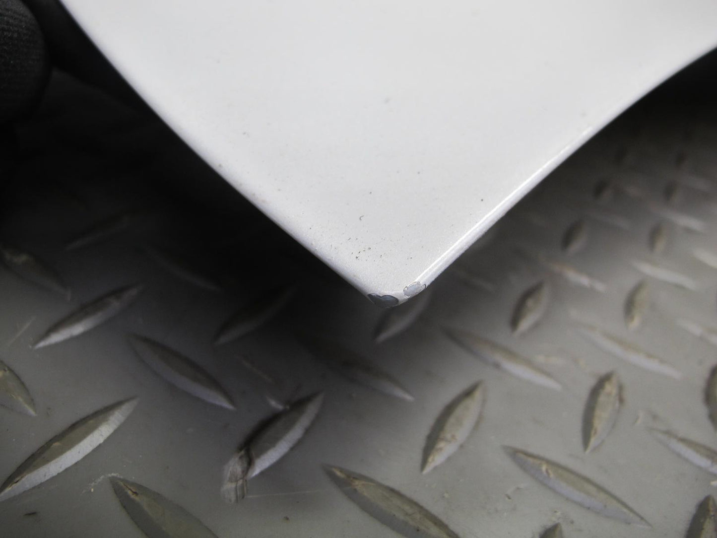 96-98 Toyota MARK2 JZX100 Tourer Rear Trunk Deck Lid Shell Panel Cover OEM