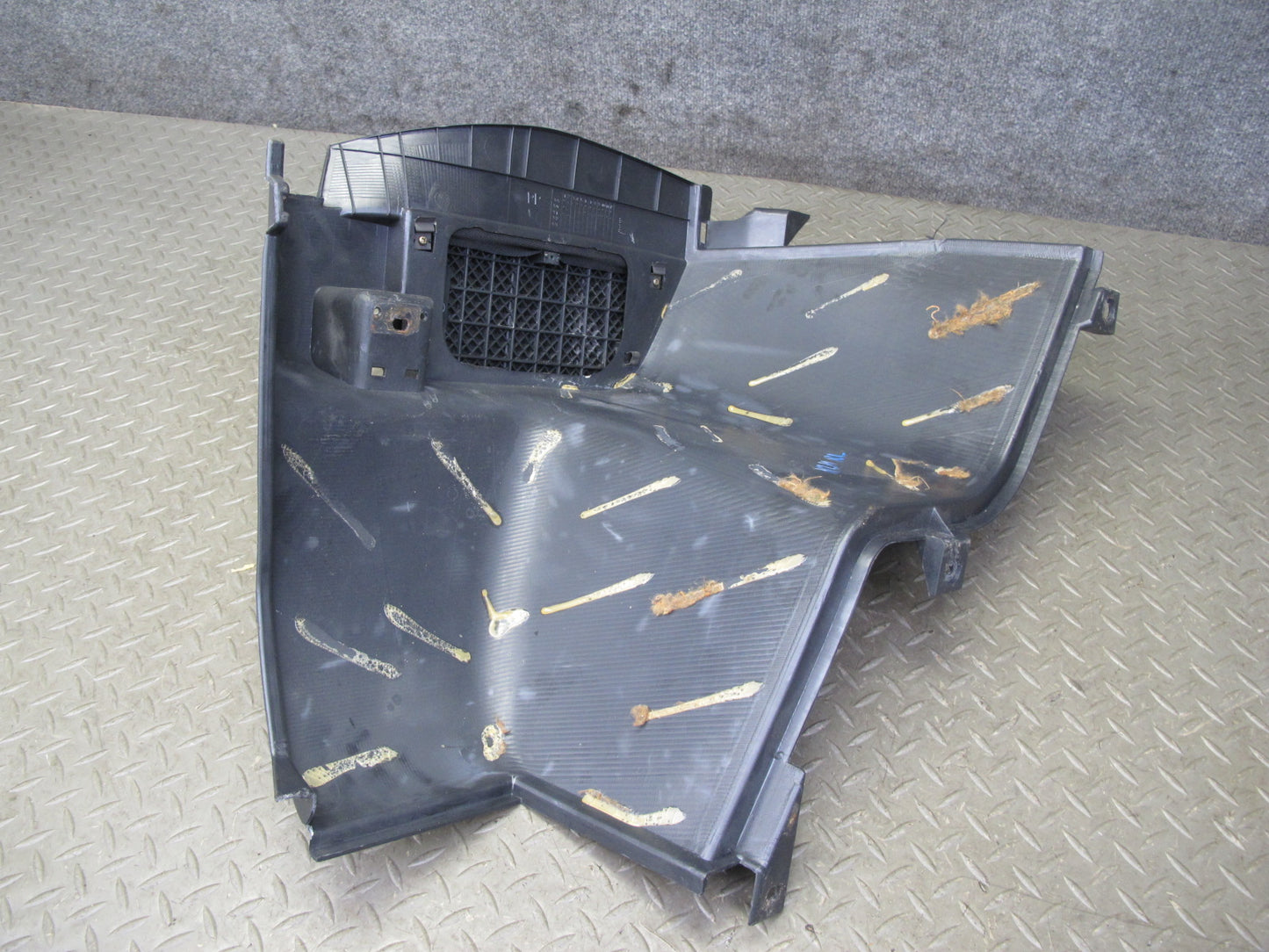 90-96 Nissan Z32 300ZX Coupe 2+0 Rear Left Quarter Trunk Trim Cover Panel OEM