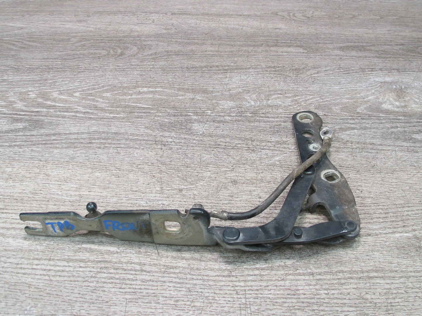 01-06 BMW E46 330ci Set of 2 Front Left & Right Hood Hinge Green OEM