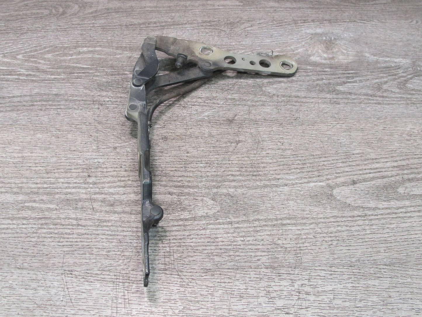 01-06 BMW E46 330ci Set of 2 Front Left & Right Hood Hinge Green OEM