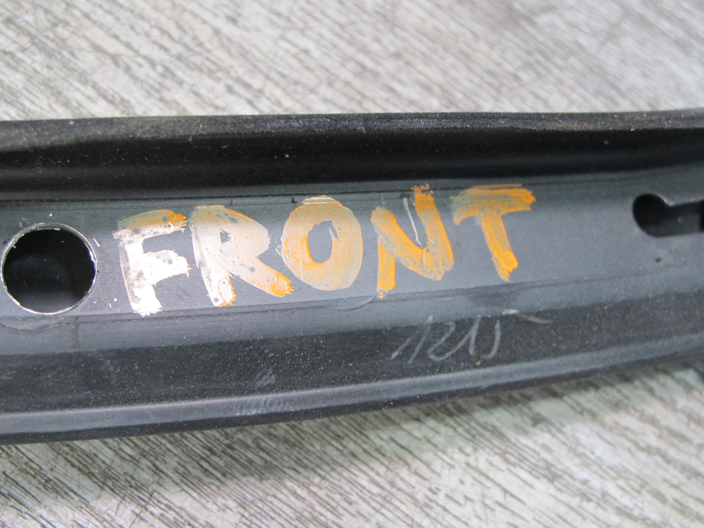 01-06 BMW E46 330ci Convertible Soft TOP Roof Cowl Weatherstrip Rubber Seal OEM