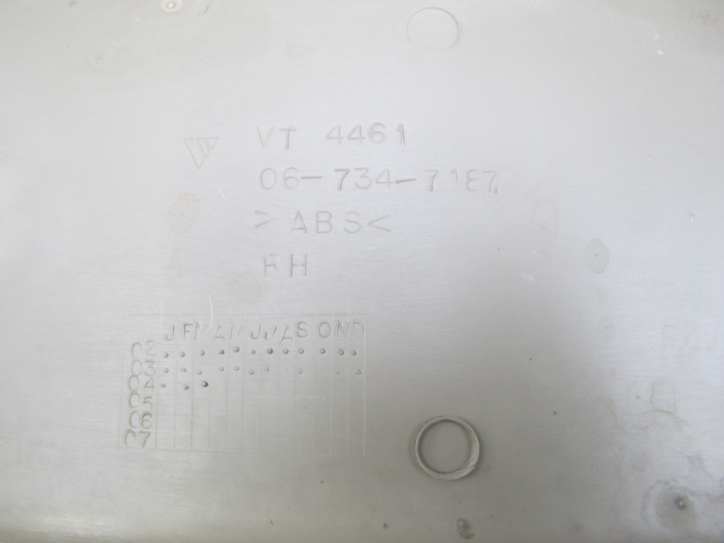 2003-2004 Hummer H2 Rear Right Pass Side Trunk Quarter Trim Cover Panel