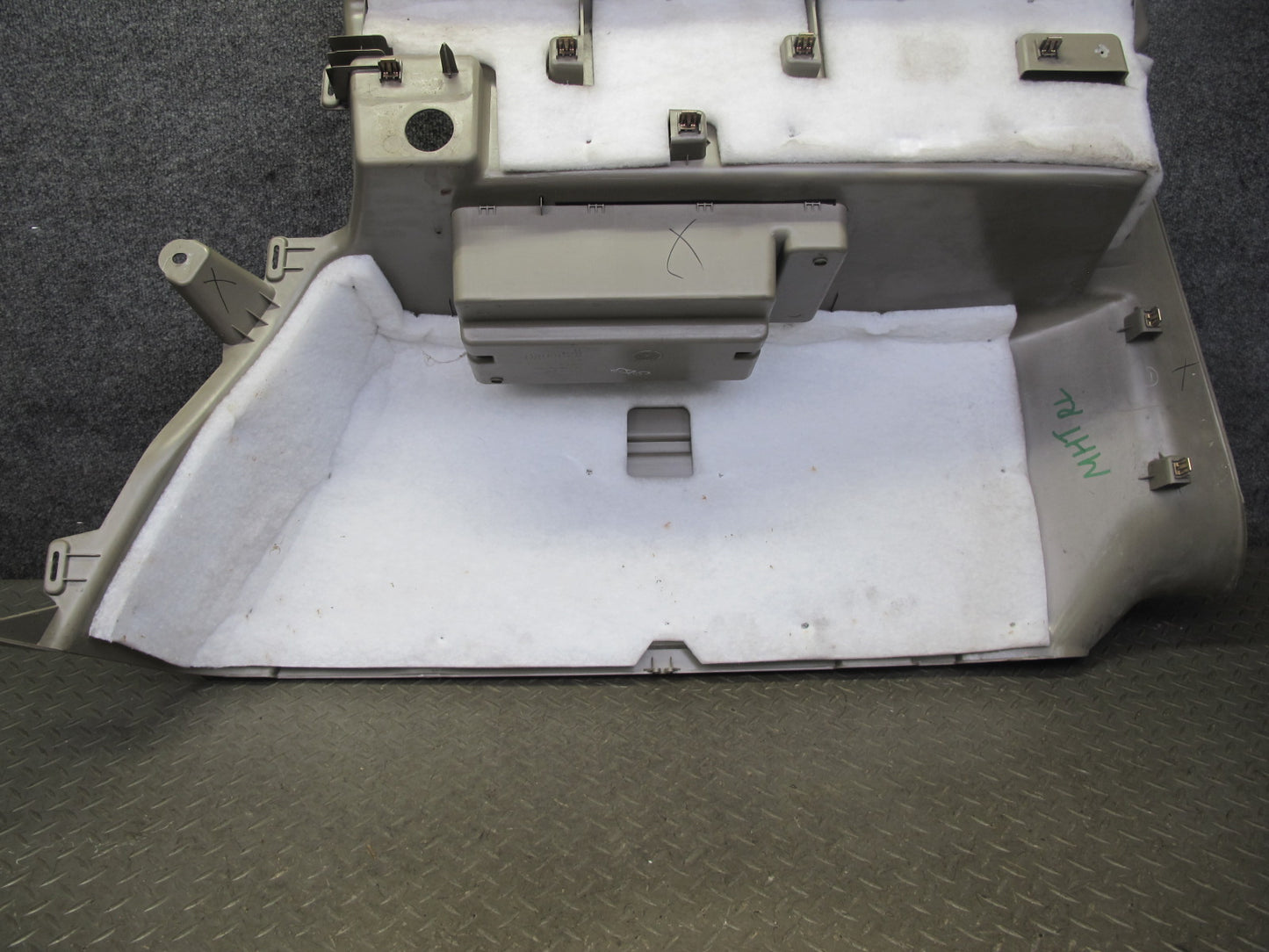 2003-2004 Hummer H2 Rear Left Driver Side Trunk Quarter Trim Cover Panel