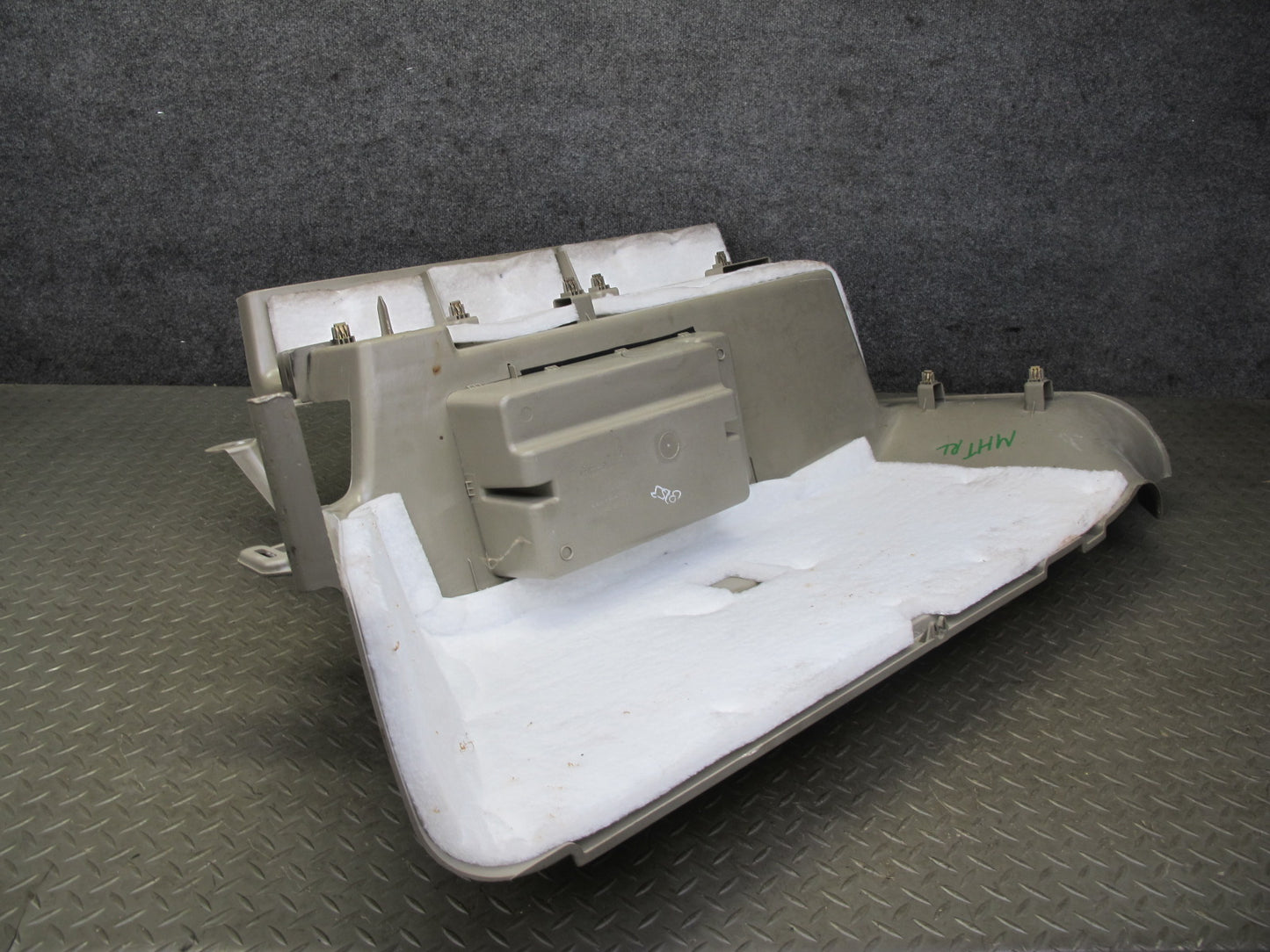 2003-2004 Hummer H2 Rear Left Driver Side Trunk Quarter Trim Cover Panel