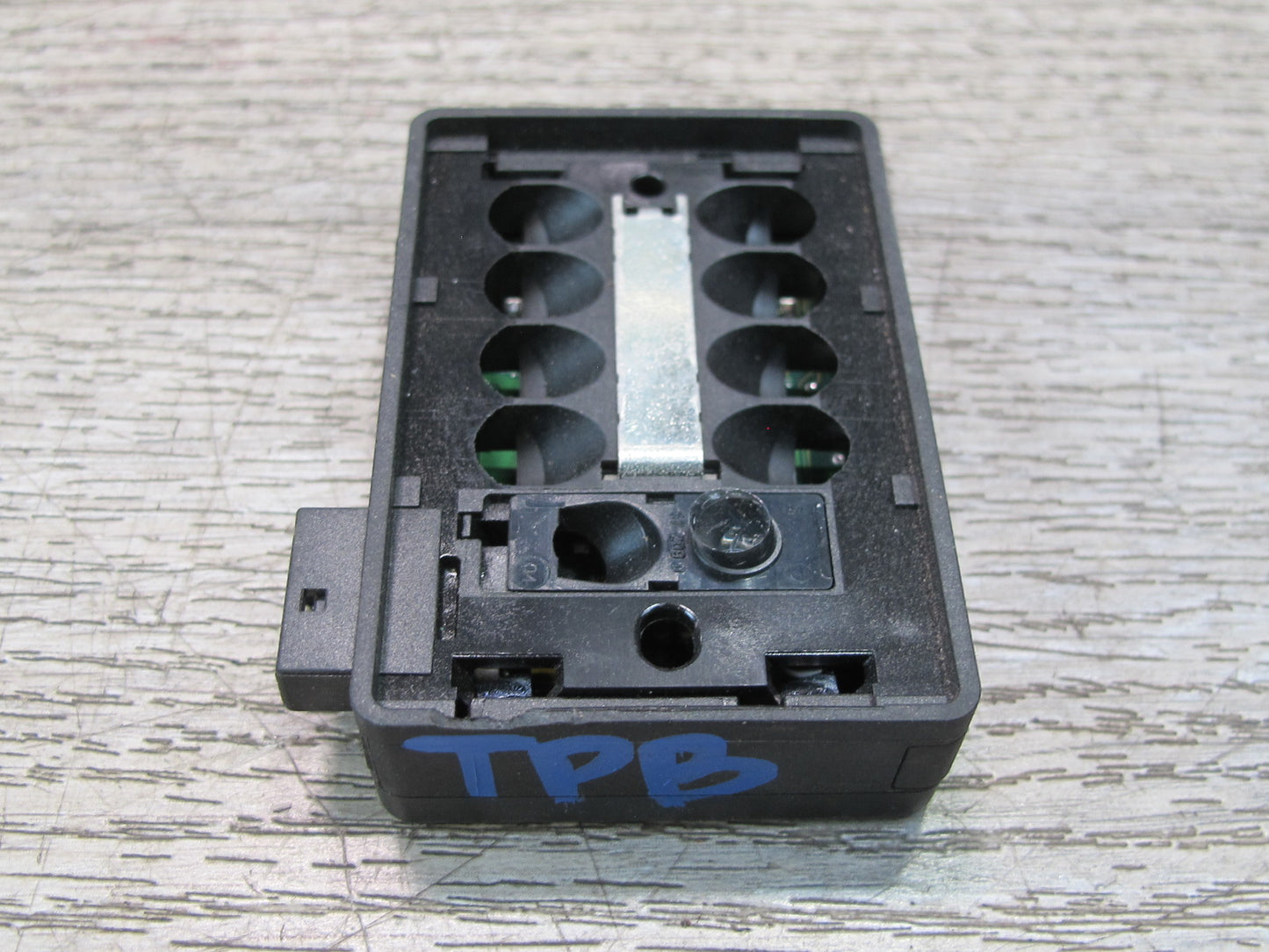 01-06 BMW E46 330ci Windshield Rain & Solar Light Sensor 6923954 OEM