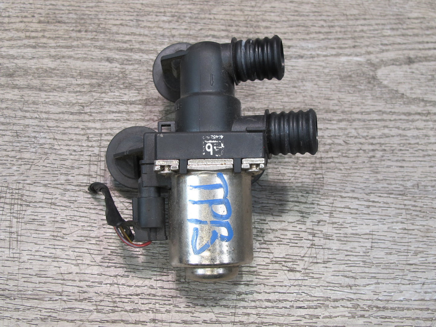 01-06 BMW E46 330CI Heater Control Coolant Water Valve Pump Febi