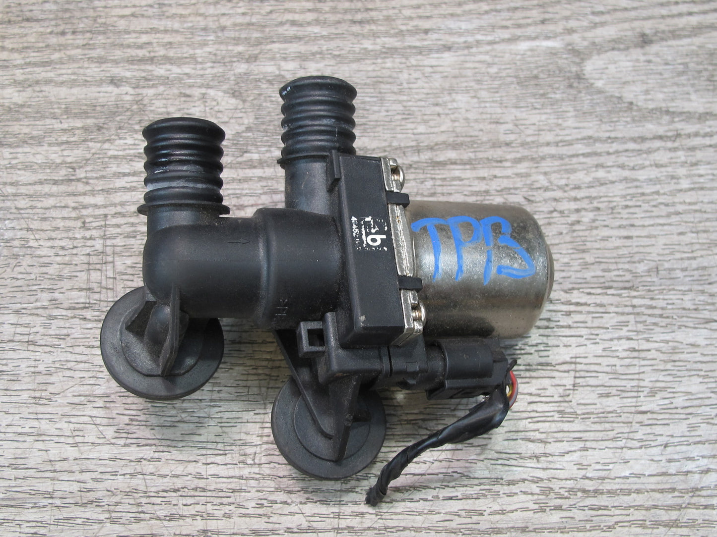 01-06 BMW E46 330CI Heater Control Coolant Water Valve Pump Febi