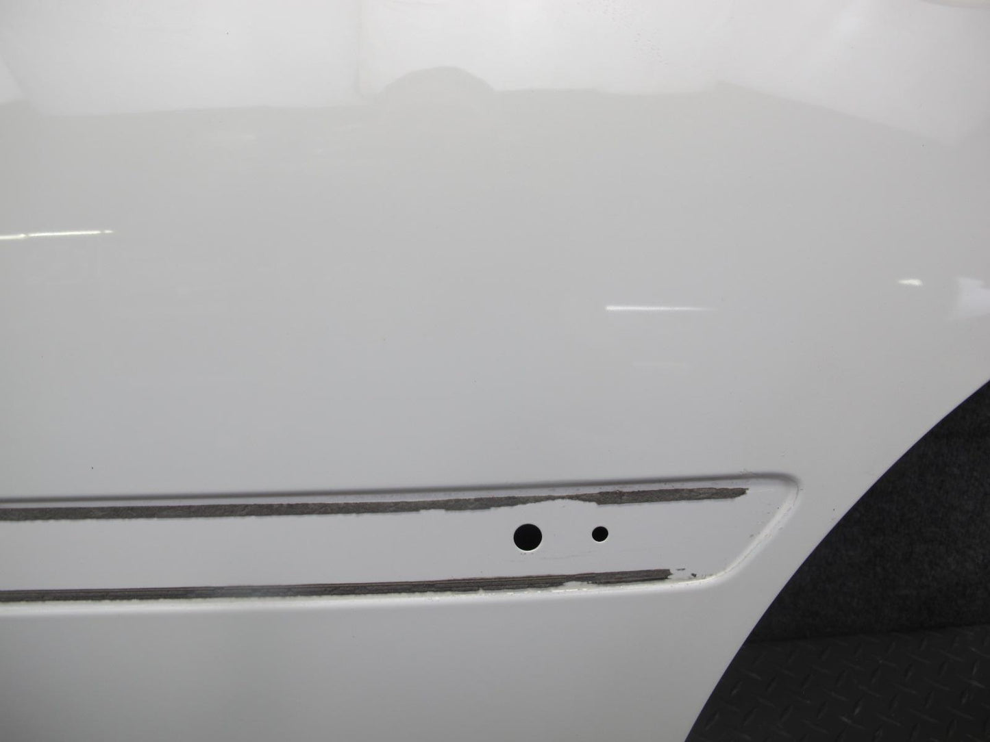 96-00 Toyota MARK2 JZX100 Tourer Rear Left Door Shell Panel White Pearl 37k OEM