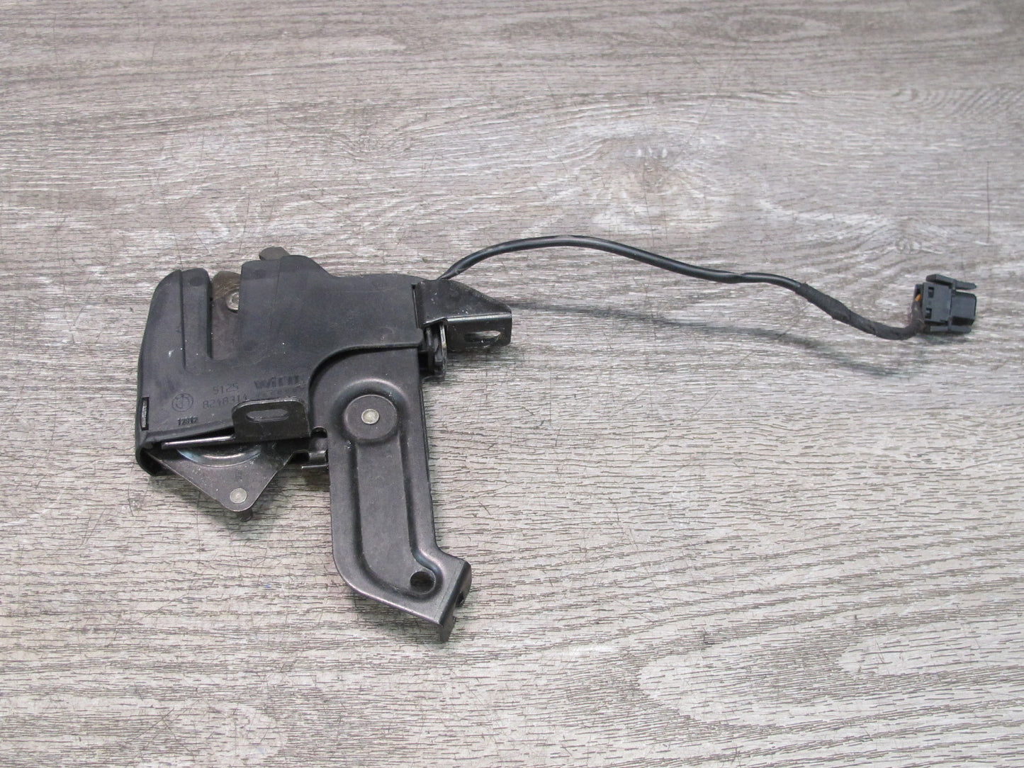 01-06 BMW E46 330CI Convertible Set of 2 Rear Folding TOP Roof Lock Latch OEM