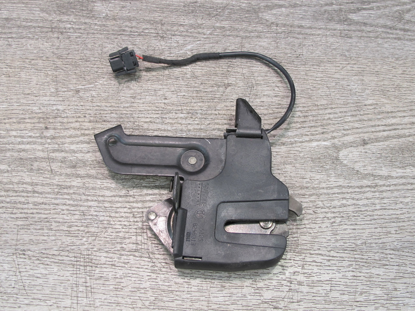 01-06 BMW E46 330CI Convertible Set of 2 Rear Folding TOP Roof Lock Latch OEM