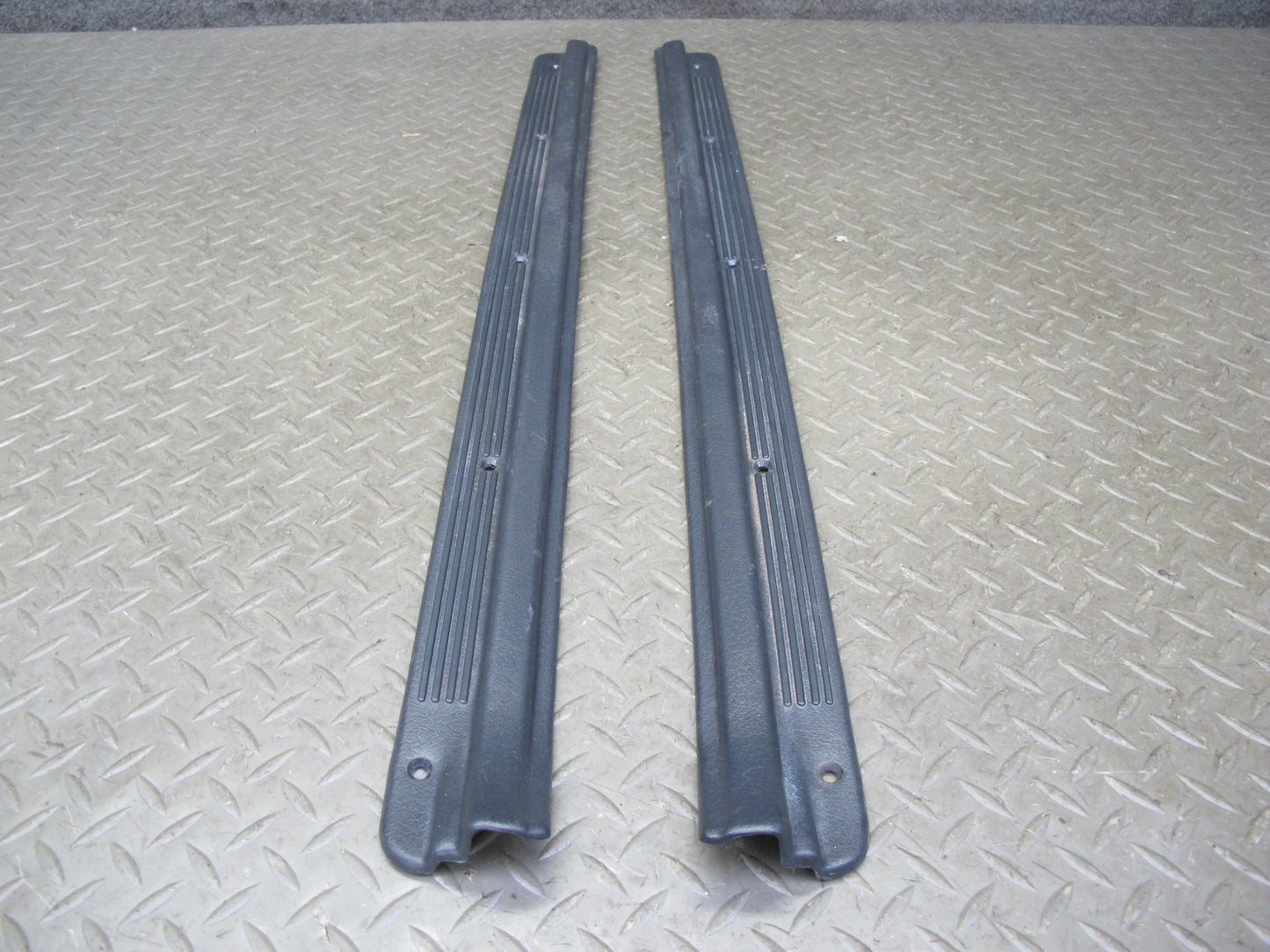 90-96 Nissan Z32 300ZX 2+0 Set of 2 Door Scuff Plate Sill Trim Cover OEM