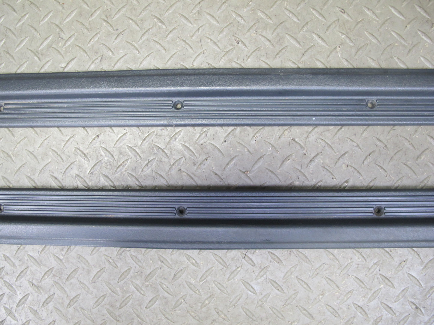 90-96 Nissan Z32 300ZX 2+0 Set of 2 Door Scuff Plate Sill Trim Cover OEM