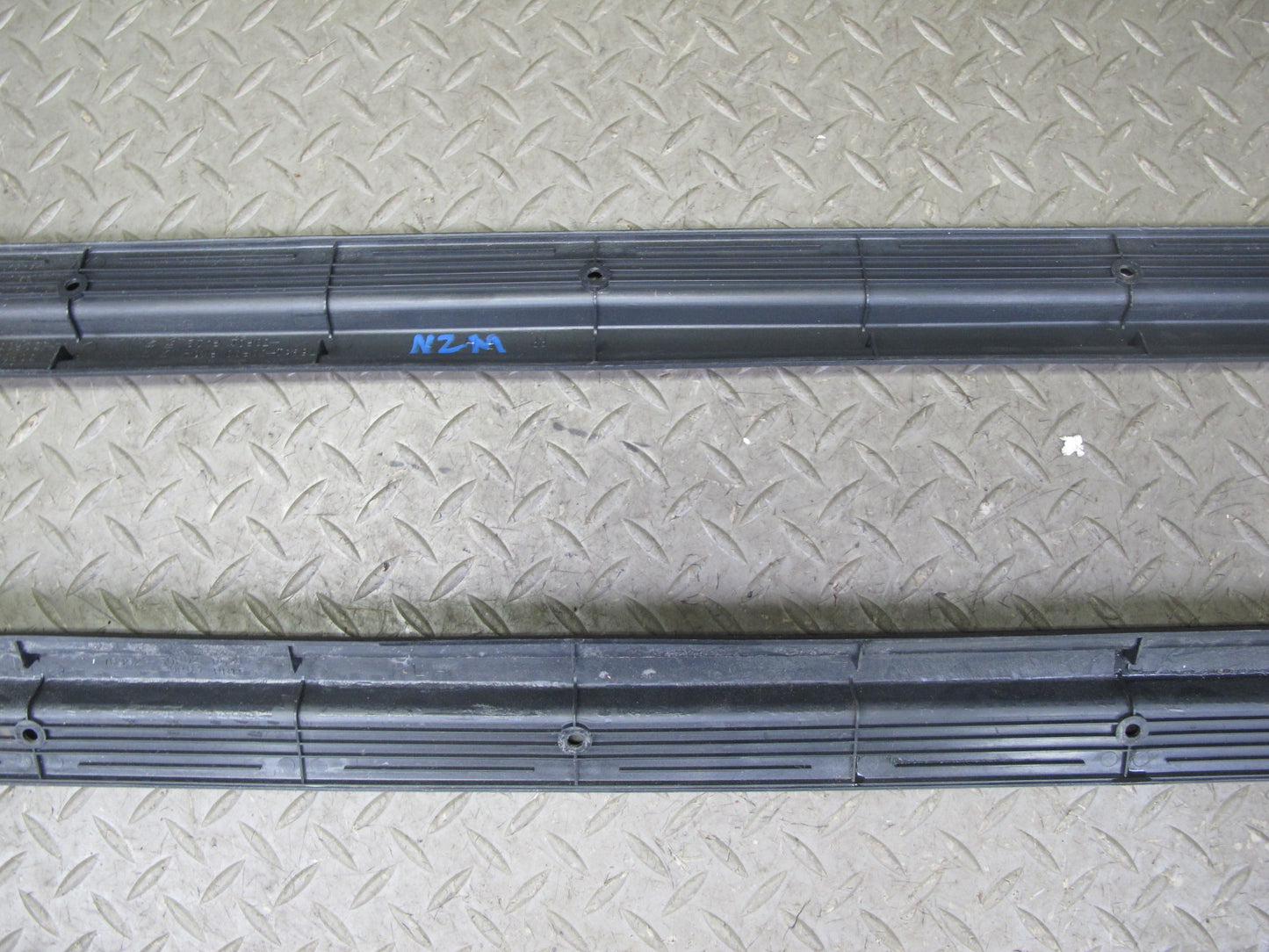 90-96 Nissan Z32 300ZX 2+0 Set of 2 Door Scuff Plate Sill Trim Cover OEM